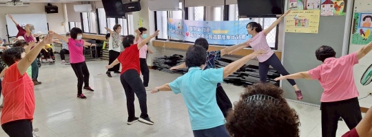 【動健康・促交流：長者與移工身心活力體驗活動】